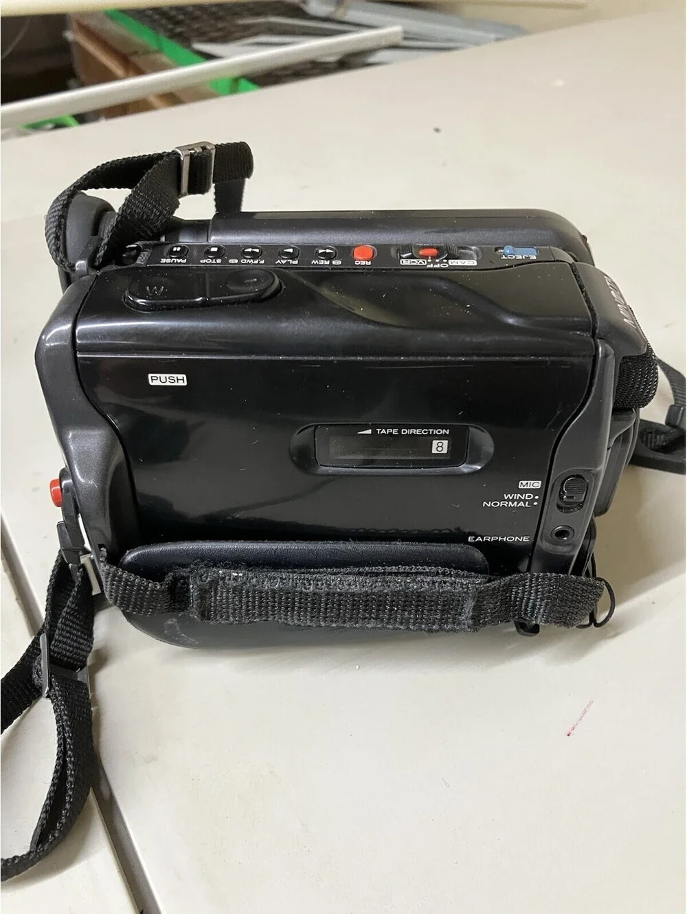 Minolta Master 8-418 Video Camcorder With Bag, Batteries, & Cords Parts & Repair